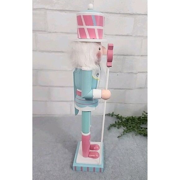 Pink Pastel Nutcracker King Guard Candy Sugarplum 15" Christmas Wooden NEW - Picture 5 of 7